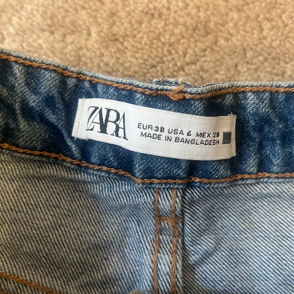 Zara jean shorts - Picture 3 of 5